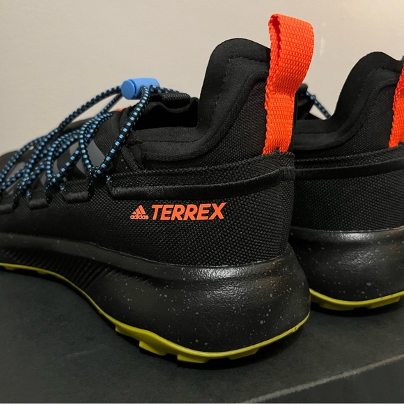 adidas Terrex Voyager 21 Canvas 'Black Orange Gum'
sneakers men’s size 11.5 NEW! - Picture 8 of 16